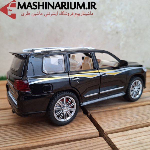 ماشین فلزی تویوتا لندکروز V8 دودزا
