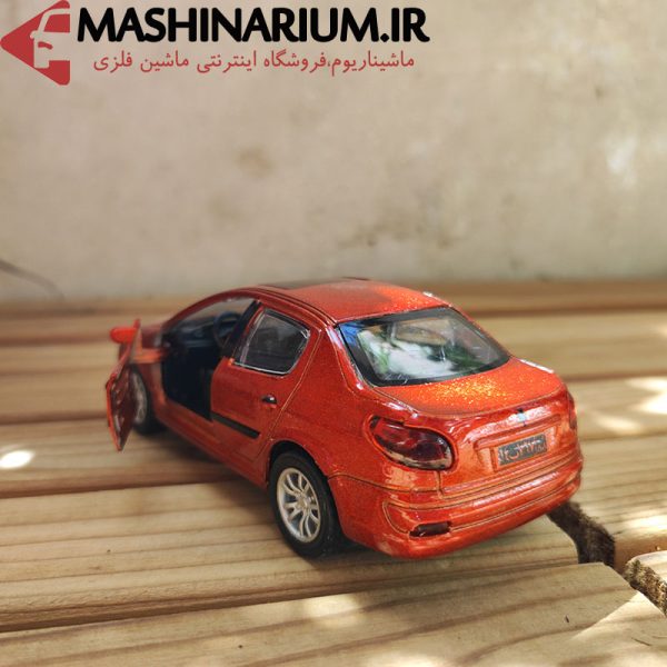 ماشین فلزی پژو 207 صندوقدار