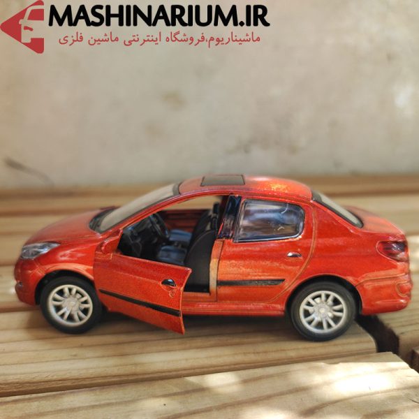 ماشین فلزی پژو 207 صندوقدار