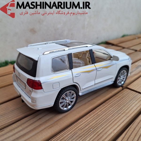 ماشین فلزی تویوتا لندکروز V8 دودزا
