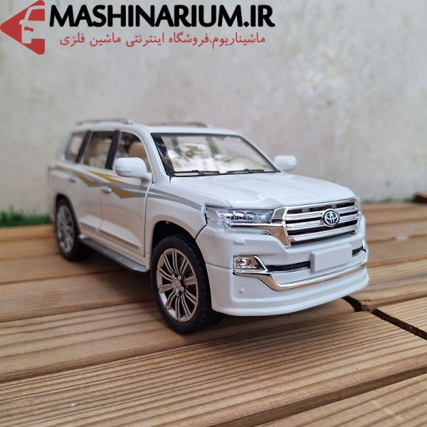 ماشین فلزی تویوتا لندکروز V8 دودزا