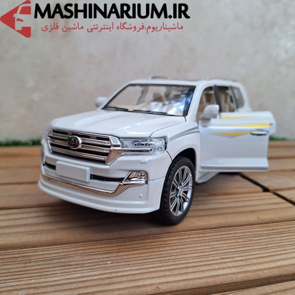 ماشین فلزی تویوتا لندکروز V8 دودزا