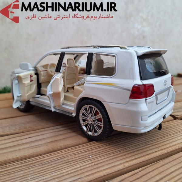 ماشین فلزی تویوتا لندکروز V8 دودزا