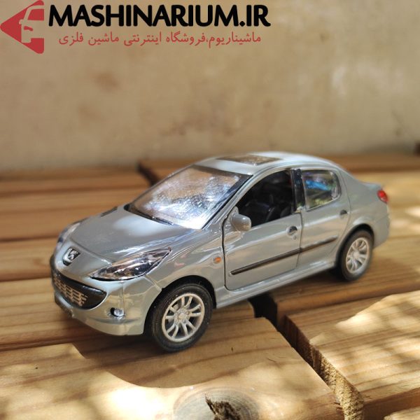 ماشین فلزی پژو 207 صندوقدار