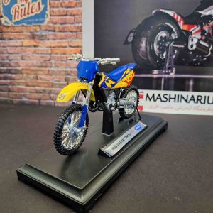 ماکت موتور هاسکوارنا CR125