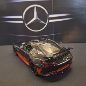 ماکت مرسدس بنز AMG GTR دودزا
